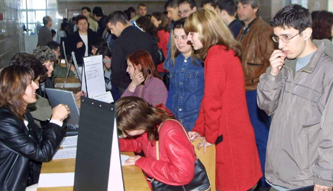 Ce sunt serviciile de preconcediere? - 12febrpreconcediere-1360679545.jpg