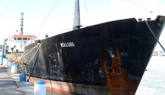 12 marinari au fost arestați, iar nava lor a fost confiscată - 12marinariaufostarestati701-1515331534.jpg