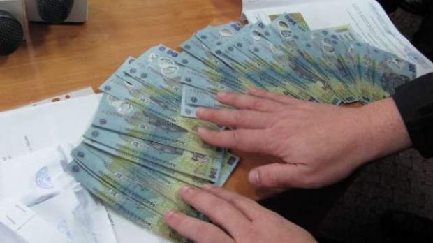 Patroni de firme din Constanța, cercetați pentru evaziune fiscală - 12martiefraudeevaziunefiscala-1394631090.jpg