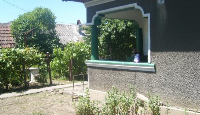 Casele moștenite ar putea fi impozitate ca un al doilea imobil - 13039847281931661233vandcasainju-1347538829.jpg