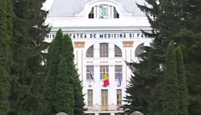 Scandal la Universitatea de Medicină din Târgu Mureș - 1304umfde4stelevoooooosite02-1330503610.jpg