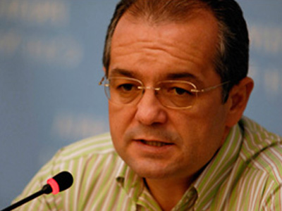Ce spune premierul despre o eventuală venire a USL la putere - 1308136493emilboc1317474208-1317556705.jpg