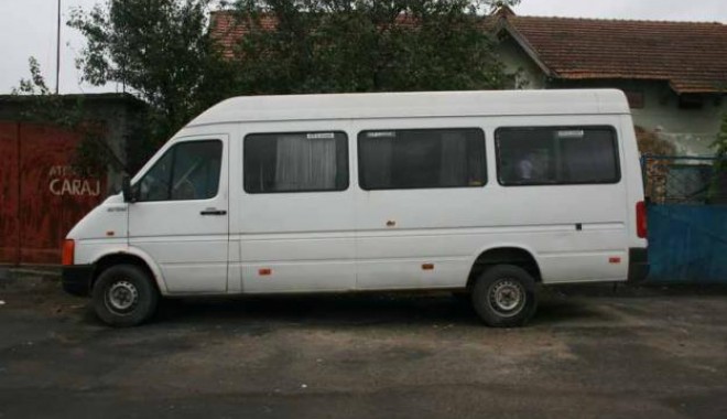 Șofer de microbuz bătut de doi călători - 13092424742212371952microbuzvwlt-1335169959.jpg