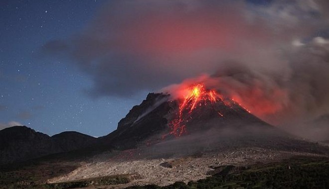 Stare de urgență după ce un vulcan a erupt - 1322835909vulcan5-1409987467.jpg