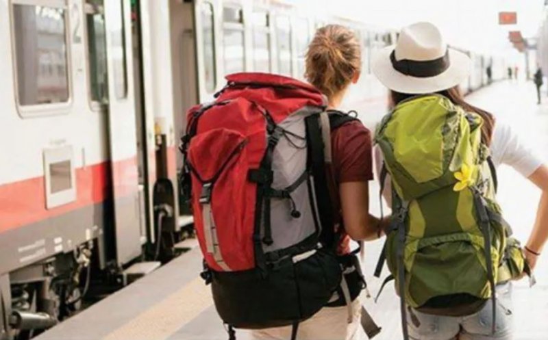 Tinerii vor putea călători gratuit prin toată Europa, primăvara viitoare. Ce condiții trebuie îndeplinite