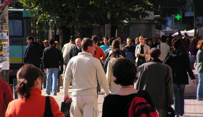 Statistici îngrijorătoare: populația României, îmbătrânită și bolnavă - 1340204602populatiedt6-1439361659.jpg
