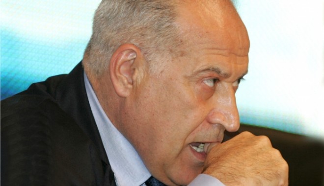 A murit tatăl lui DAN VOICULESCU - 1377005052voiculescu-1390128258.jpg