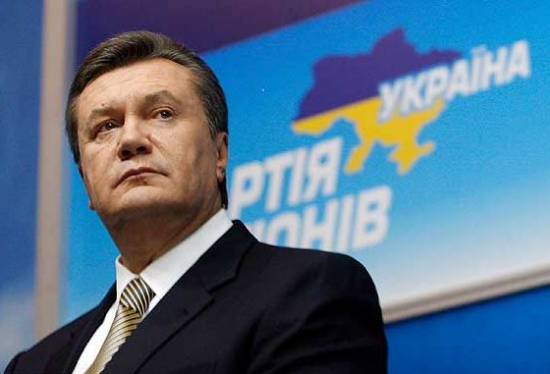 Ianukovici: Sunt în continuare președintele legitim al Ucrainei, dar și șeful armatei. Mă voi întoarce curând la Kiev - 13929248698ea07fdd-1394531534.jpg