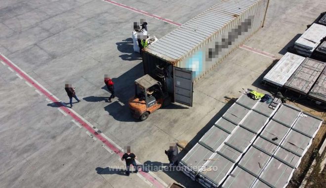 Container cu deșeuri, trimis din Portugalia, depistat în portul Constanța - 13aprcontainerdeseuri-1618324095.jpg