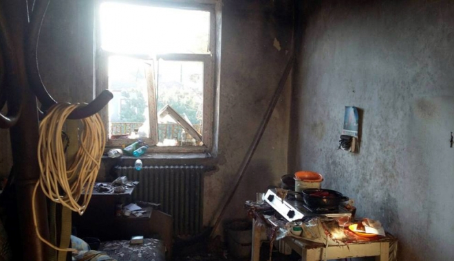 13 locuințe afectate după explozia unei butelii, la Medgidia - 13locuinte2-1475254616.jpg