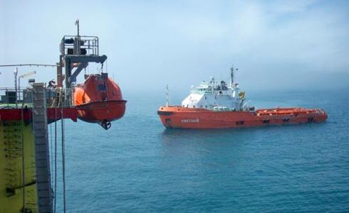 Compania Rompetrol alocă 2,8 milioane dolari pentru dragarea portului Midia - 140414maxim-1325067977.jpg