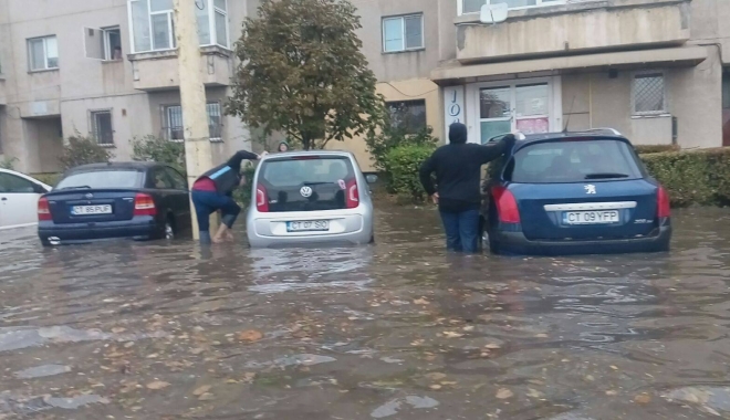 Gata cu ploile la Constanța! Meteorologii au ridicat codul galben - 14339222108916890783651250216282-1474358708.jpg