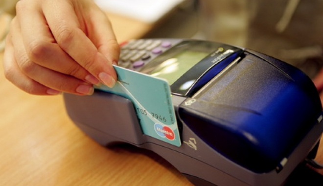 Ai card bancar? Trebuie să știi asta! - 145154945476790b60-1465044063.jpg
