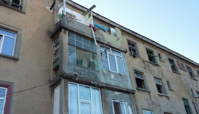 EXPLOZIE DEVASTATOARE LA MEDGIDIA / VIAȚA VICTIMEI, ÎN PERICOL: 