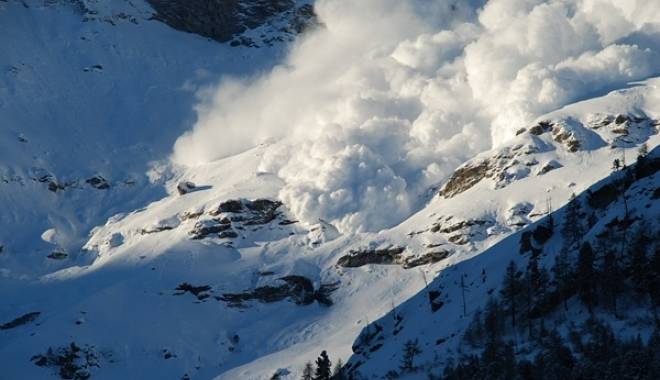 Cinci morți, într-o avalanșă - 145348362903350109-1454774663.jpg