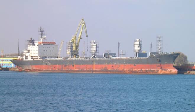 MOMENTE DRAMATICE pentru 20 de marinari români, în Tunisia - 1495978-1442559587.jpg