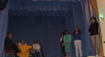 Deținute de la Poarta Albă, actrițe într-o comedie - 14bcbd36696059065c1d20b957f6bd59.jpg
