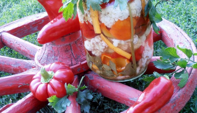 Murături sau conserve în oțet? Cum le prepari sănătos - 14octmuraturi-1381753028.jpg