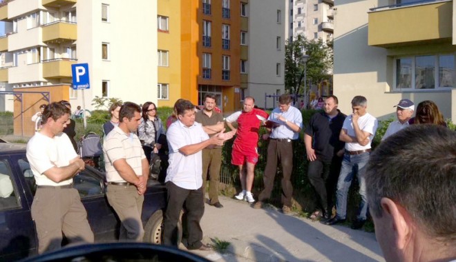 Asociațiile de proprietari, supărate pe Primăria Constanța - 14septfondbunasoc-1347652989.jpg