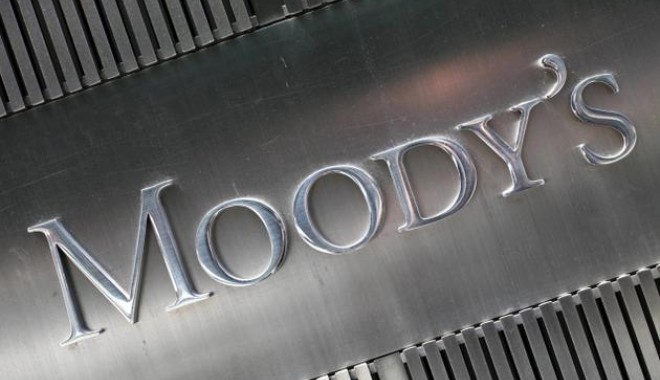 Moody's a retrogradat 13 bănci italiene. UniCredit și Intesa Sanpaolo, pe listă - 14thmoodys1113600g-1342516154.jpg
