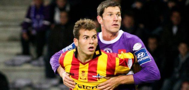 Denis Alibec a fost dat afară de la echipa belgiană Mechelen. Află motivul - 15-1331632580.jpg