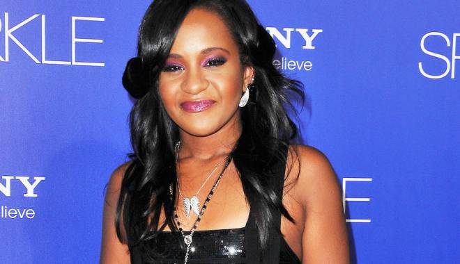 Fiica lui  Whitney Houston, în stare foarte gravă - 150201newsbobbikristinabrown-1435216182.jpg