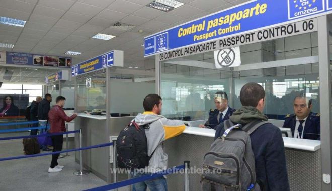 Documente false, descoperite în căptușeala bagajelor de mână, la controlul de frontieră - 15266301363422727s4-1526633042.jpg
