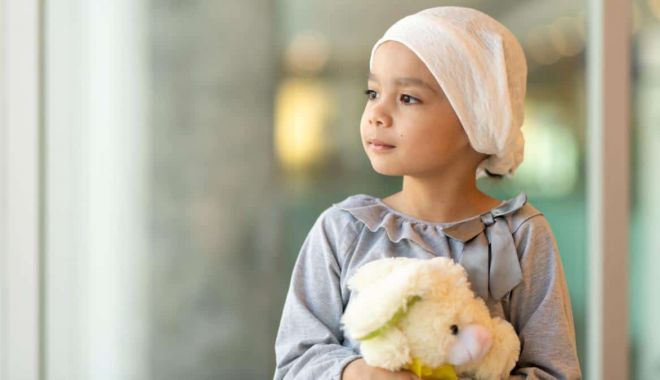 Astăzi se sărbătorește Ziua internaţională a copilului bolnav de cancer - 1534825299origin-1644910530.jpg