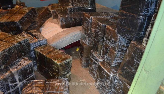 Nicio zi fără țigări de contrabandă! Peste 20.000 de pachete, confiscate la frontieră - 1537438995426dsc1284s4-1537444539.jpg