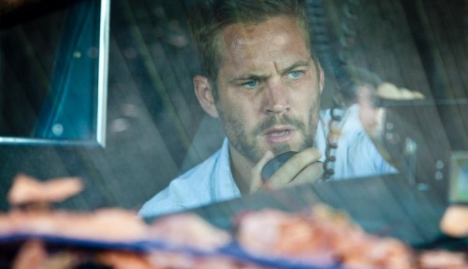 AUTOPSIA lui Paul Walker / Actorul a supraviețuit impactului, dar a murit ars - 158104articol-1386232401.jpg