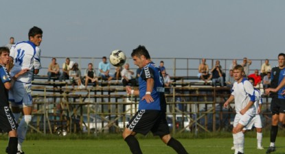 Viitorul Constanța a urcat pe locul doi în Liga a III-a - 15b695656d258983a761f94a6b94d948.jpg