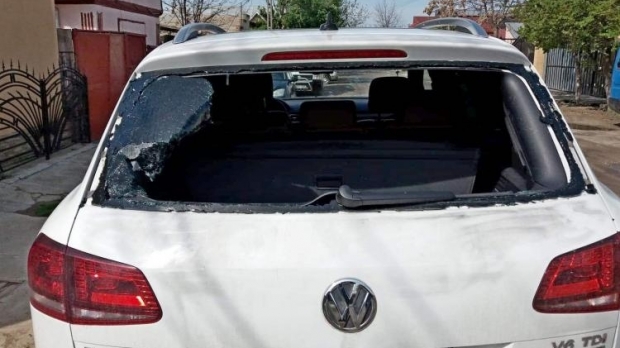 Jaf de proporții! Un afacerist a reclamat că i s-a furat jumătate de milion de lei din mașină - 15furtdinmasina327436300-1555325249.jpg