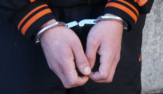 Tâlhar căutat pentru tentativă de omor, prins de polițiștii din Mihail Kogălniceanu - 15ianuarieomorpitesti-1389786907.jpg