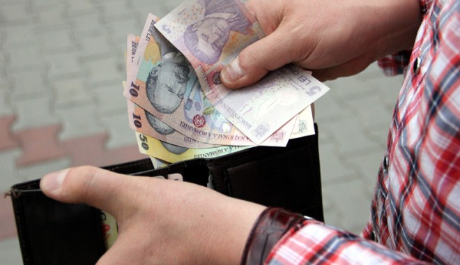 Cine îl plătește pe salariatul detașat - 15octdetasare-1381850582.jpg