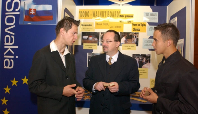 Slovacia susține prezența României în Schengen - 15slovakiastandambassador-1472370334.jpg