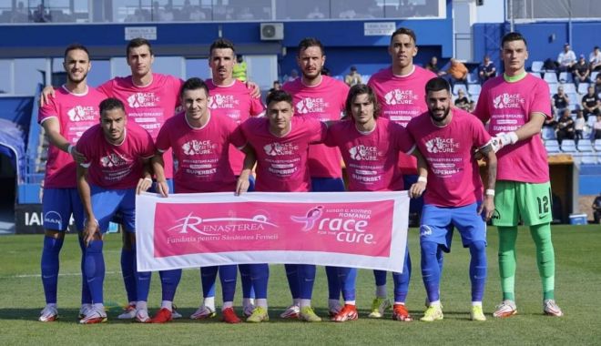 Fotbal / Farul s-a alăturat acțiunii Fundației Renașterea în proiectul prin care luptă împotriva cancerului la sân - 163273782824434-1632740827.jpg