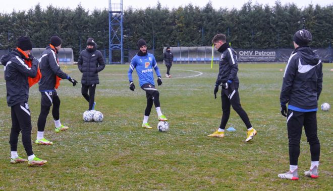 Meciul Academica - FCV Farul, reprogramat pentru data de 17 februarie. „Este o mizerie!” - 164278076784660-1643537051.jpg