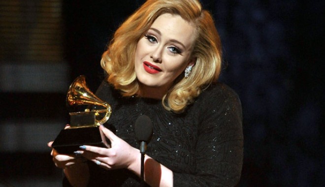 Adele, marea câștigătoare la Premiile Grammy - 1645479adelewinningshow617-1329138802.jpg