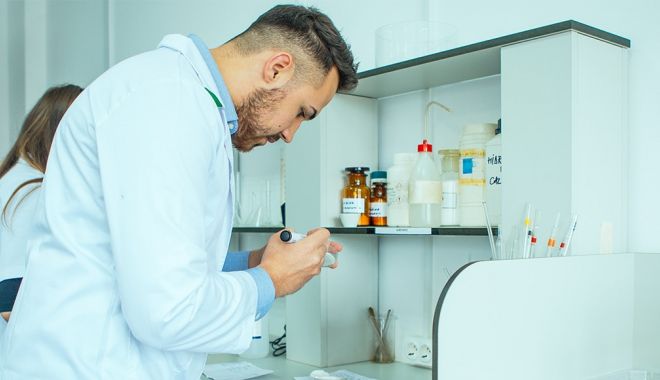 Simpozion medical cu participare internaţională la Universitatea „Ovidius” - 16489144040884435178837311007192-1616751827.jpg