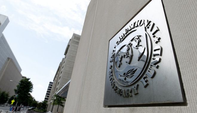 O delegație FMI vine de urgență în România. Îngrijorări legate de majorările pensiilor