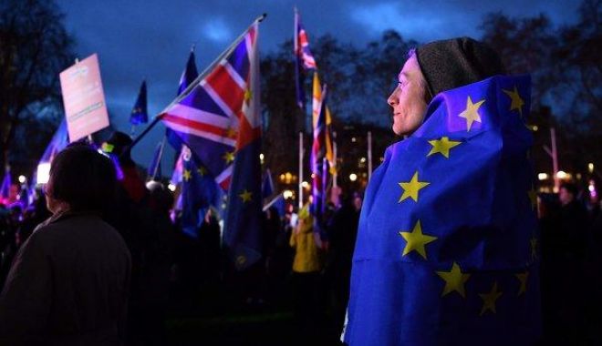 Brexit: Ministrul de Externe german, Heiko Mass, înclină pentru organizarea unui nou referendum - 16xpbrexittakeaways1articlelarge-1548069201.jpg