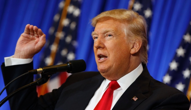 Trump a intenționat de la începutul mandatului să îl demită pe directorul FBI - 17011111325903trump0111full169-1494530322.jpg