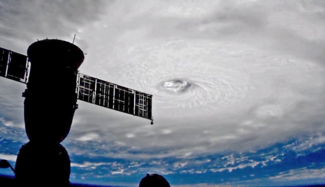 SUA, în fața unui nou dezastru. Irma este cel mai puternic uragan înregistrat în Atlantic - 170905144600nasahurricaneirmafro-1504680757.jpg