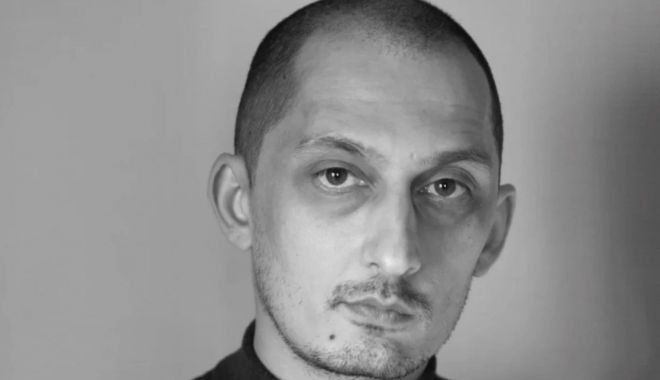 Încă o moarte suspectă în Rusia. Fotograful Dmitri Markov realizase poza devenită simbol al persecuției lui Navalnîi