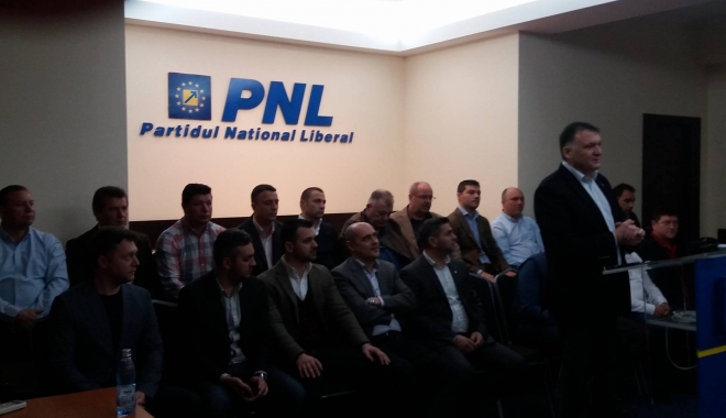 Deputatul Bogdan Huțucă și-a anunțat candidatura la PNL Constanța - 17571329128601250815757315948609-1490517987.jpg