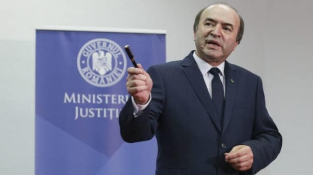 Tudorel Toader propune despăgubiri de 5 lei pe zi pentru deținuții care nu au beneficiat de recursul compensatoriu - 180222declaratiitudoreltoader03i-1549484918.jpg