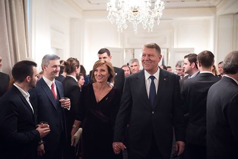 Președintele României, întâlnire cu reprezentanții comunității românești din Washington - 181517-1459594516.jpg
