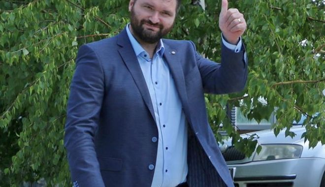 Handbal / Preşedintele HCDS, Ionuţ Stănescu: „Mizăm pe dorinţa de afirmare a tinerilor jucători” - 18654983718684699499830939040633-1626865278.jpg