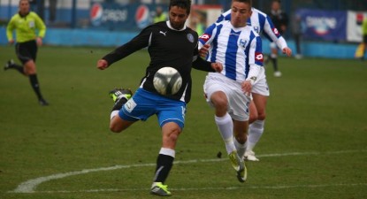 Viitorul, mușcat de \