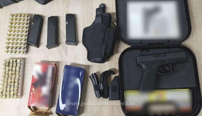 PISTOL și MUNIȚIE, ascunse într-un CONTAINER în Portul Constanța - 18ianpistol-1610966915.jpg